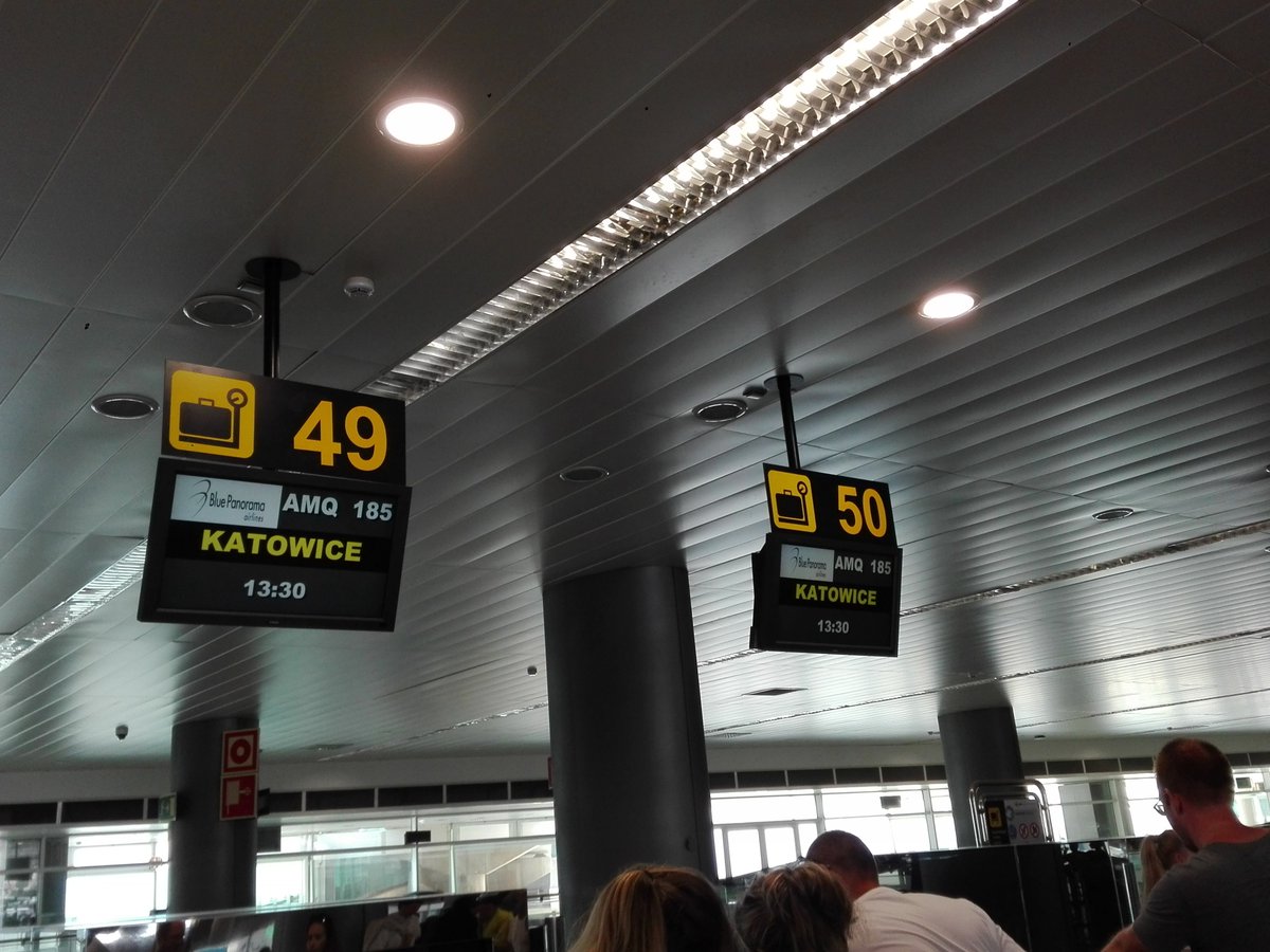 Señores rumbo a nuestro pueblo natal team katowice #nuestrolimitedeselcielo