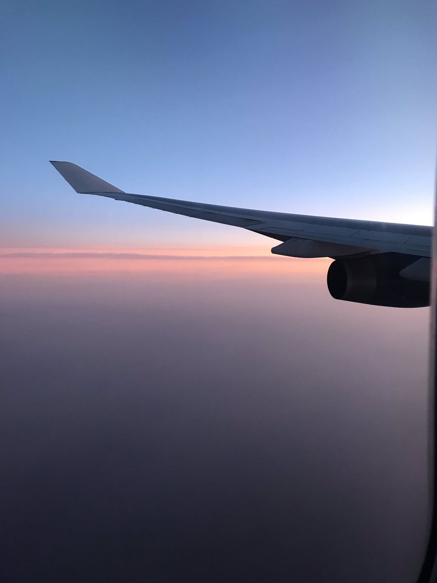 Felsted_Tennis's tweet photo. Felsted Tennis has safely landed at Heathrow T3 @FelstedSchool #FelstedMiami19 #BA206 #felstedfamily https://t.co/ysApel4m9U