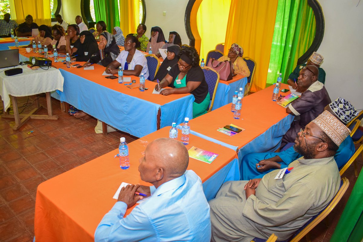 CICCTrust's tweet image. Day one of #SupportingLeaders Kenya #Module3 Training. The project is implemented by @CICCTrust in collaboration with @tendasasa and in-kind support of @InstituteGC.   
#Buildingcapacities of #faithleaders in #Countering/preventing #violentextremism ,@NCTC_Kenya