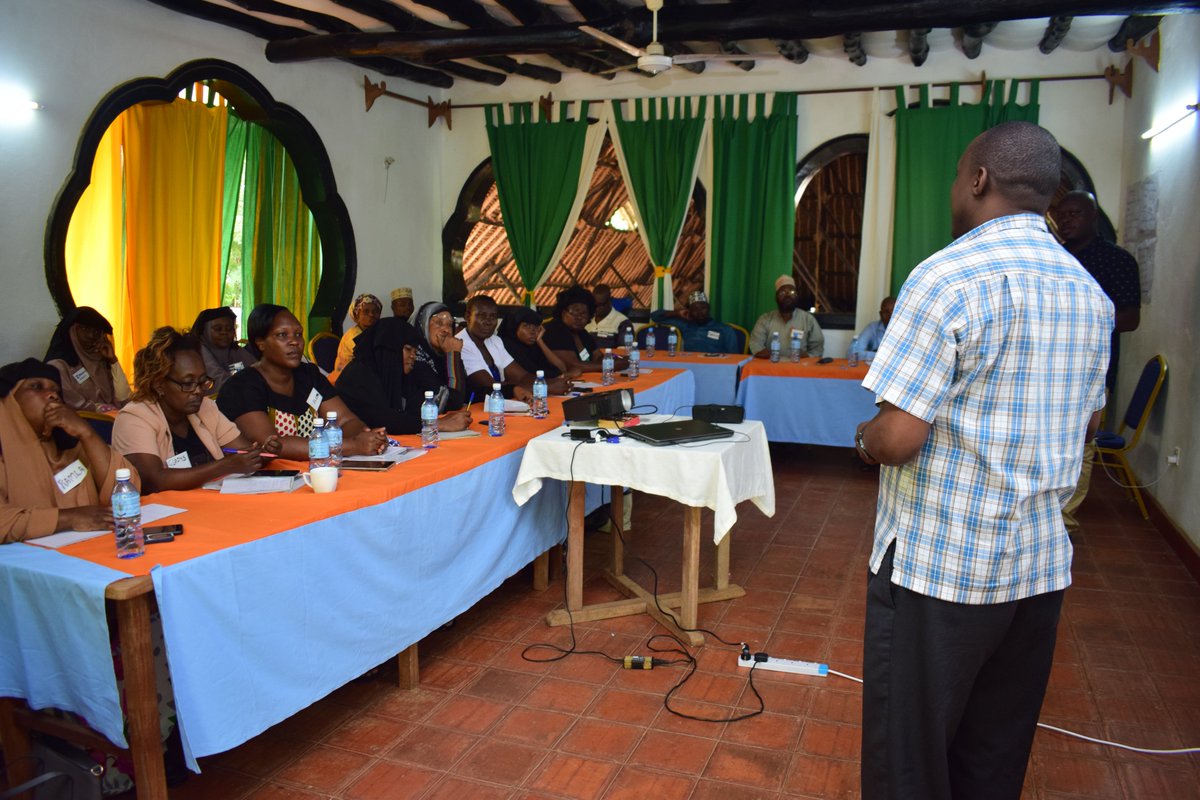 Day one of #SupportingLeaders Kenya #Module3 Training. The project is implemented by @CICCTrust in collaboration with @tendasasa and in-kind support of @InstituteGC.   
#Buildingcapacities of #faithleaders in #Countering/preventing #violentextremism ,@NCTC_Kenya