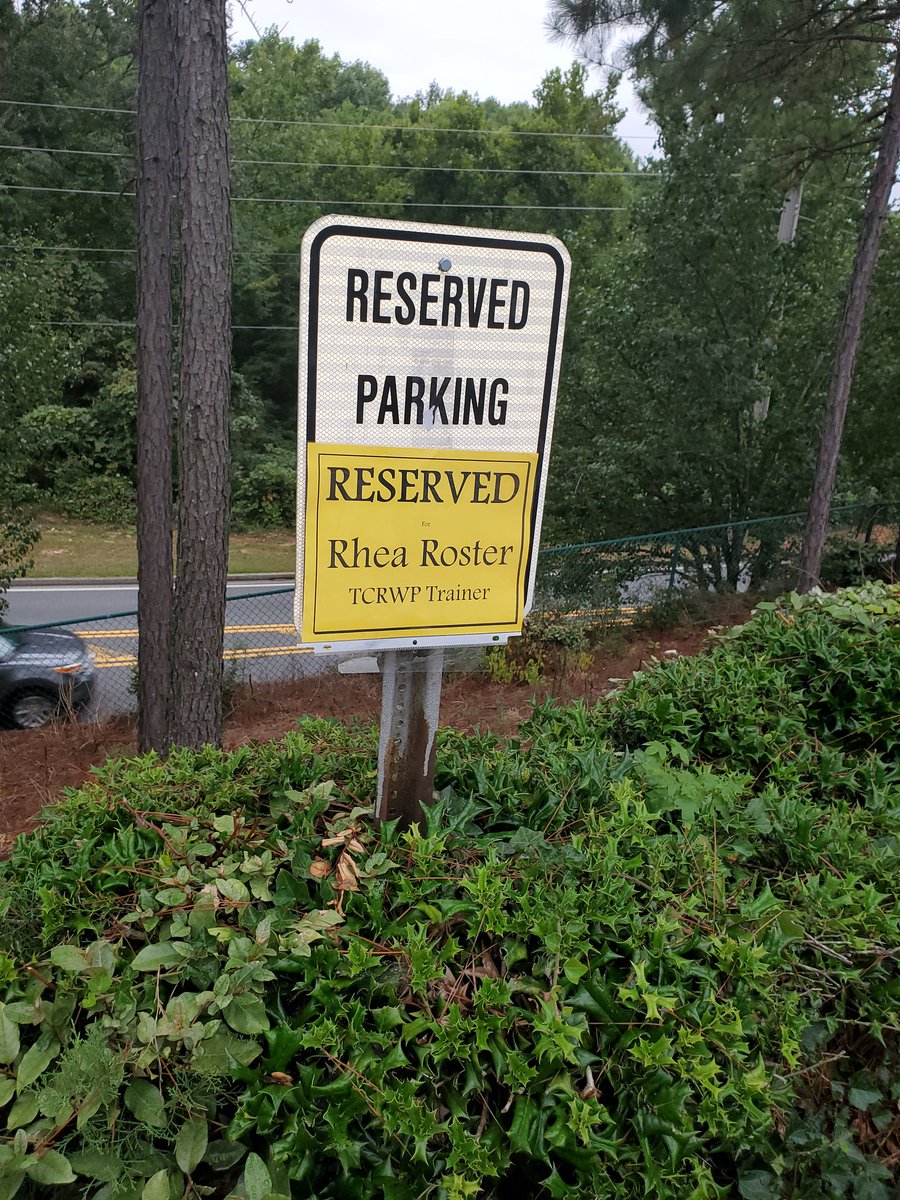 RheThinking's tweet photo. Not sure I've ever seen a more beautiful sight 😍😍😍😍😍 @LockheedElem I'm feeling so welcomed and ready for an amazing week! #TCRWP #WritingInstitute https://t.co/zVmUppbt2H