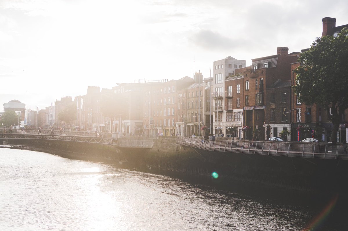 SVSConcierge's tweet photo. Take a walk along the Liffey ๐๐ฎ๐ช๐Find out more about our #dublinconcierge service on the #website and experience the best of #dublinsfaircity with us ๐ป๐#svseventconcierge #lovedublin #soverysarah #curatingexperiences #experiencedublin #leisuretravel #luxurytravel https://t.co/IRELTzAiCf