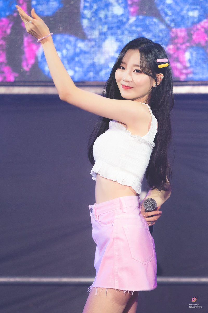 Bamdollbbang's tweet photo. 190824 제7회 부산 KIMA WEEK 2019 수정

#류수정 #수정 #Lovelyz #러블리즈
#러블리즈류수정 #lovelyz류수정
#러블리즈수정 #lovelyz수정

@Official_LVLZ
@OfficialLVLZ_JP
@woollim_ent 

HQ &amp; More : https://t.co/gJxDz2tRJc https://t.co/YeyXIkUHYn