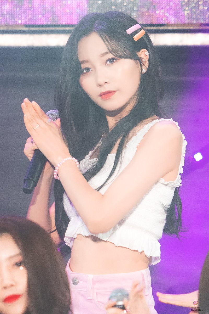 Bamdollbbang's tweet photo. 190824 제7회 부산 KIMA WEEK 2019 수정

#류수정 #수정 #Lovelyz #러블리즈
#러블리즈류수정 #lovelyz류수정
#러블리즈수정 #lovelyz수정

@Official_LVLZ
@OfficialLVLZ_JP
@woollim_ent 

HQ &amp; More : https://t.co/gJxDz2tRJc https://t.co/ltpe7bMq04