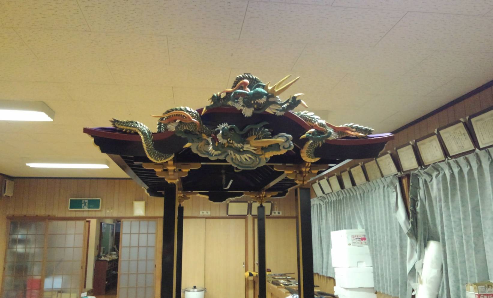 だんじり 破風 楠屋台(だんじり) 破風 西条祭り 伊曽乃神社祭礼 愛媛県西条市｜西条異