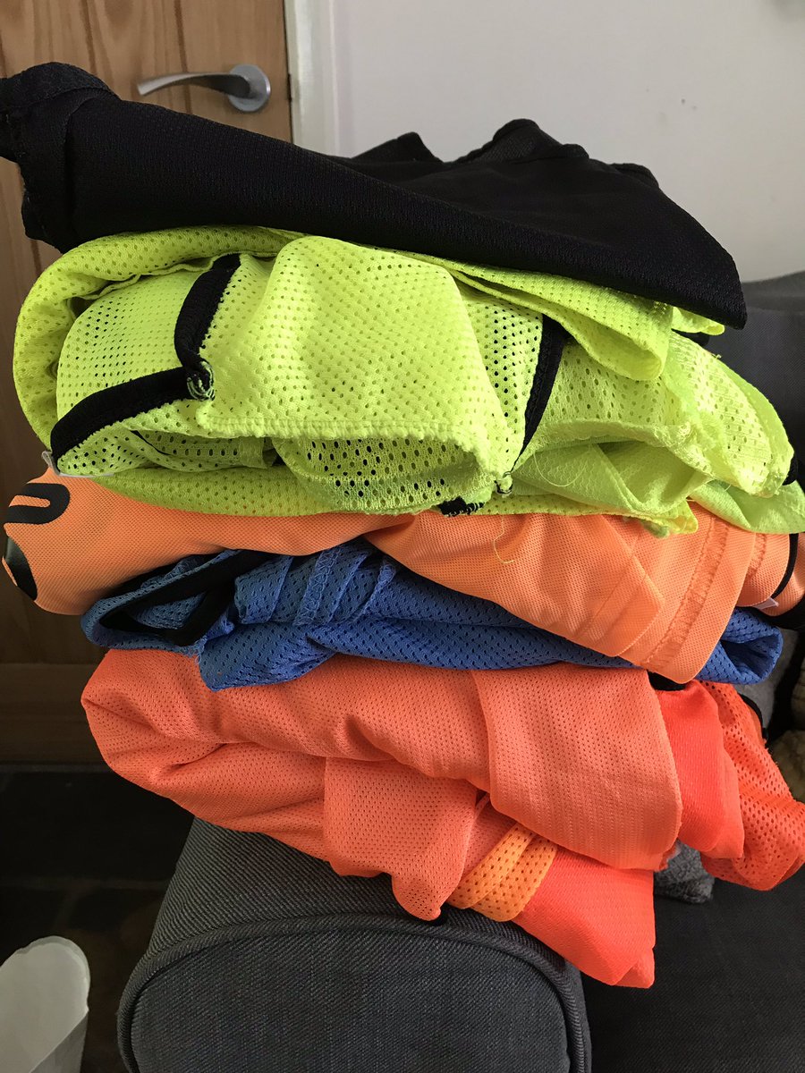 No excuses for not being at pre season on Wednesday - the bibs have been washed 😁🏑#hockey #hockeybibs #hockeyfun #notsmellynow