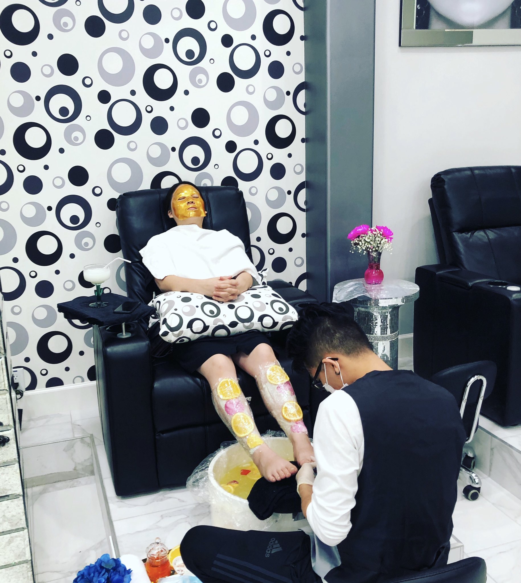 Premier 2024 nail bar