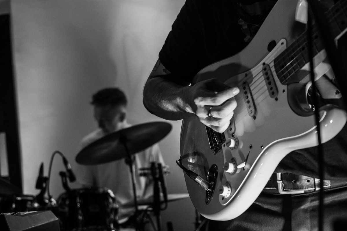 s m e r n | c k | ππΌ (@smernicki) on Twitter photo Alt-RnB is a fucking VIBE and @magnum_hauss sold out debut show has set the bar. Dundee, youβre a great music city. β‘οΈβ‘οΈβ‘οΈ
Next up - support to the brilliant <a href="/joesefjoesef/">joesef</a> this Sat <a href="/kingtuts/">King Tut's Wah Wah Hut</a>.
π· <a href="/BenJamesDouglas/">Burnt Bongo</a> Alt-RnB is a fucking VIBE and @magnum_hauss sold out debut show has set the bar. Dundee, youβre a great music city. β‘οΈβ‘οΈβ‘οΈ
Next up - support to the brilliant <a href="/joesefjoesef/">joesef</a> this Sat <a href="/kingtuts/">King Tut's Wah Wah Hut</a>.
π· <a href="/BenJamesDouglas/">Burnt Bongo</a>