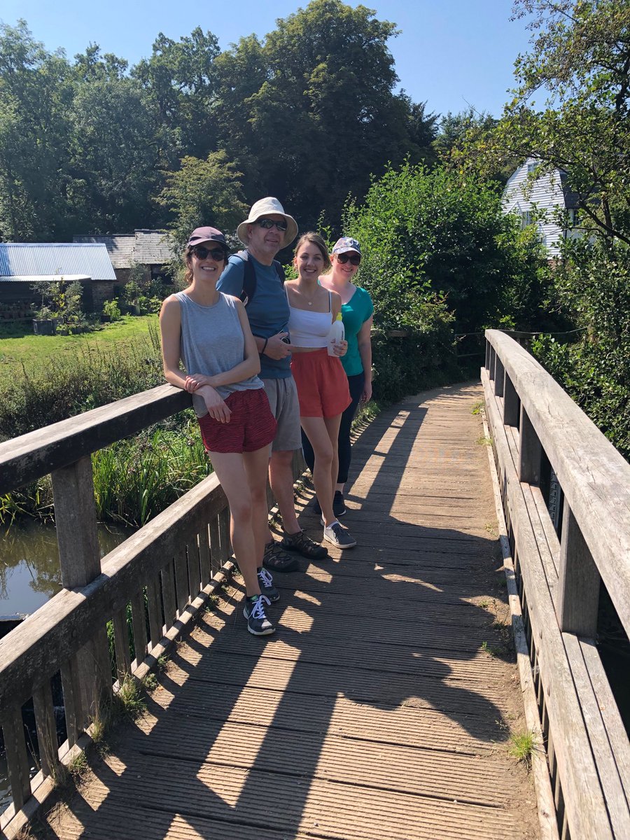 Kazcarole's tweet photo. #boxhillhike #summerdays #surreyhills https://t.co/9KEYSGYvCo