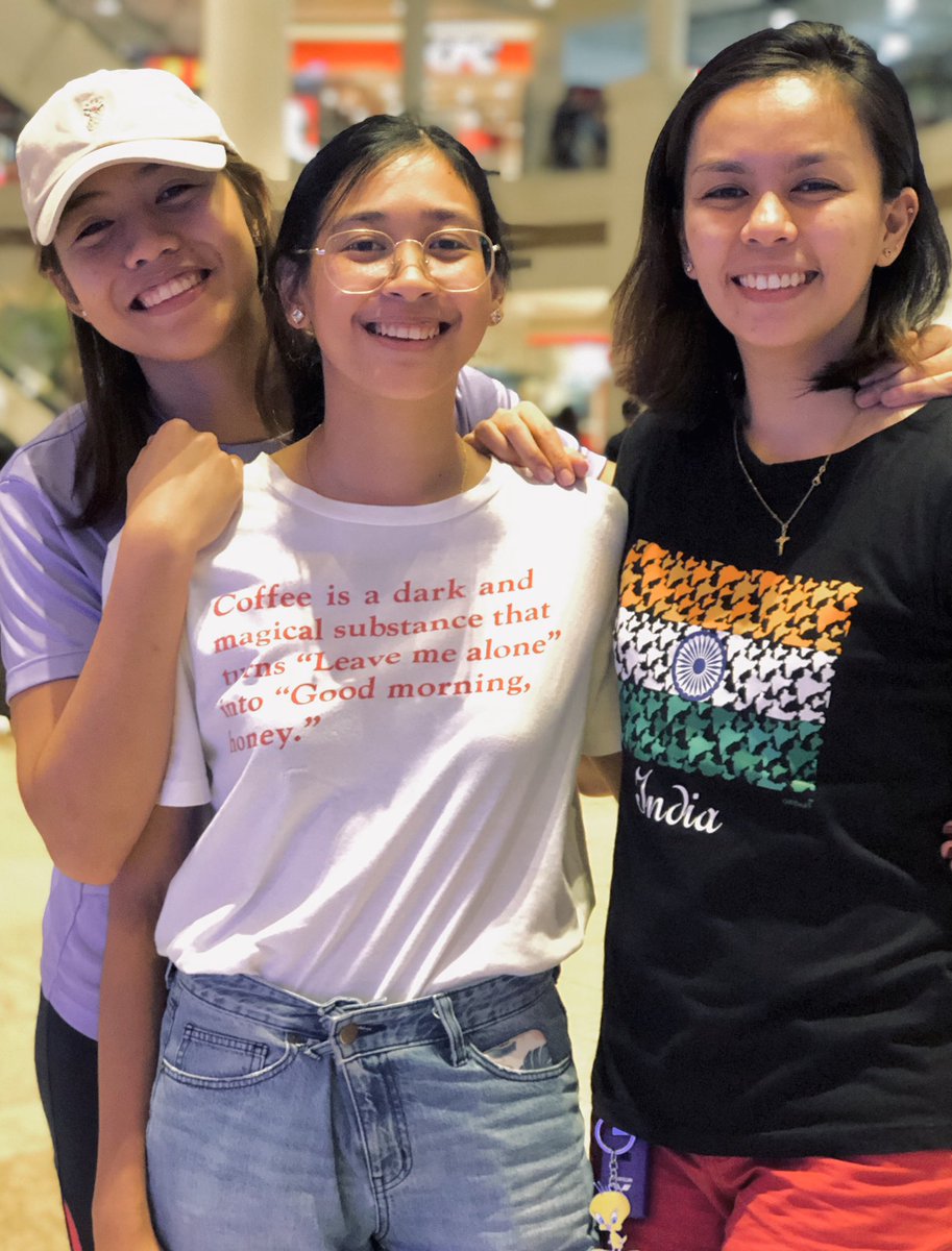 MargeTejada's tweet photo. South girls ☺️ https://t.co/FVG45RW1fC
