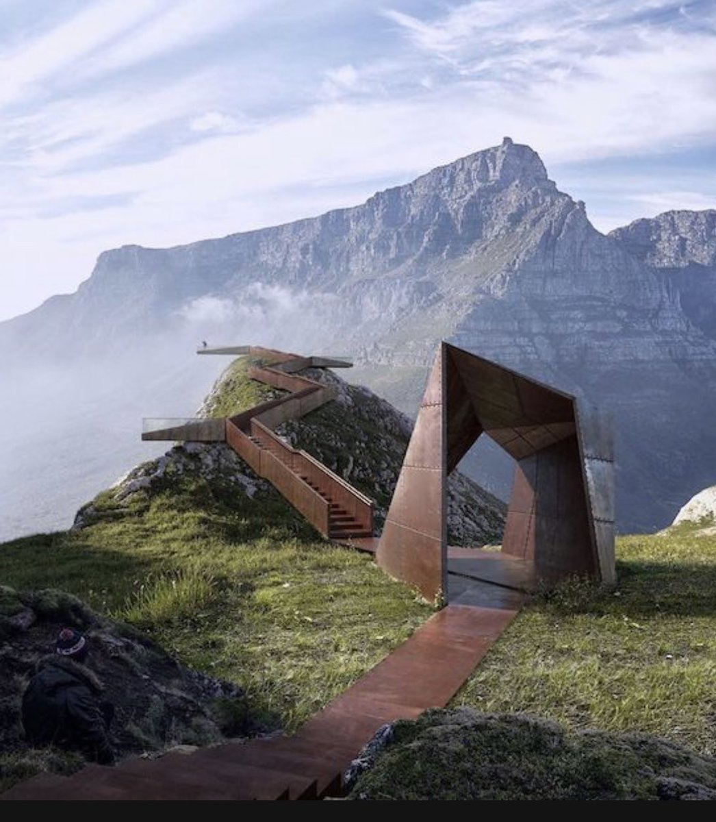 This week's hike with <a href="/nicksoper/">Nicholas Soper</a> <a href="/TableMountainCa/">Table Mountain C/Way</a> <a href="/CapeTownTourism/">Cape Town Tourism</a>