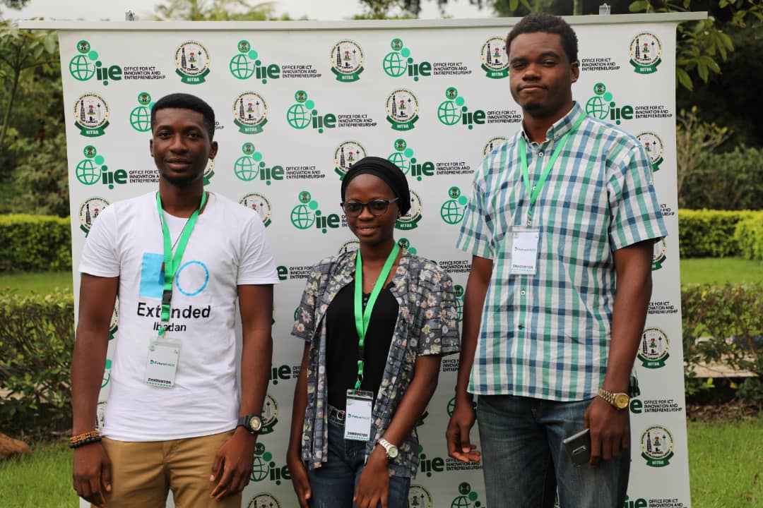 emergingtechAF's tweet photo. Team Showcase 3
Team Oso Core
A personal virtual assistant that eases exam preparation in terms of revision. @feminstincts @PrangolixCare @iobami @dsc_ui @nacossui @unibadan #AI #ChatBot #FutureHackFUTA https://t.co/8E82tNd9rQ