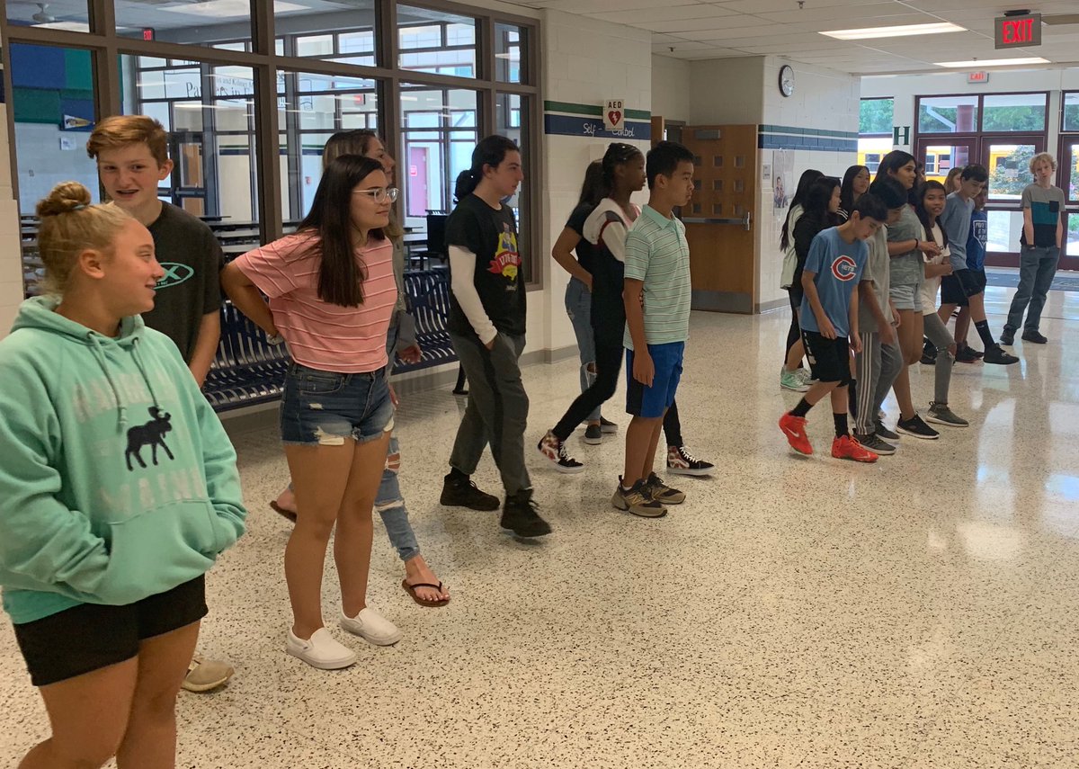 jesuisdebra's tweet photo. Welcome day activity for Mrs. Walsleben’s 8th grade science classes ⁦@kilmercougars⁩ ⁦@FCPSR2⁩ https://t.co/W09GD6u2mx