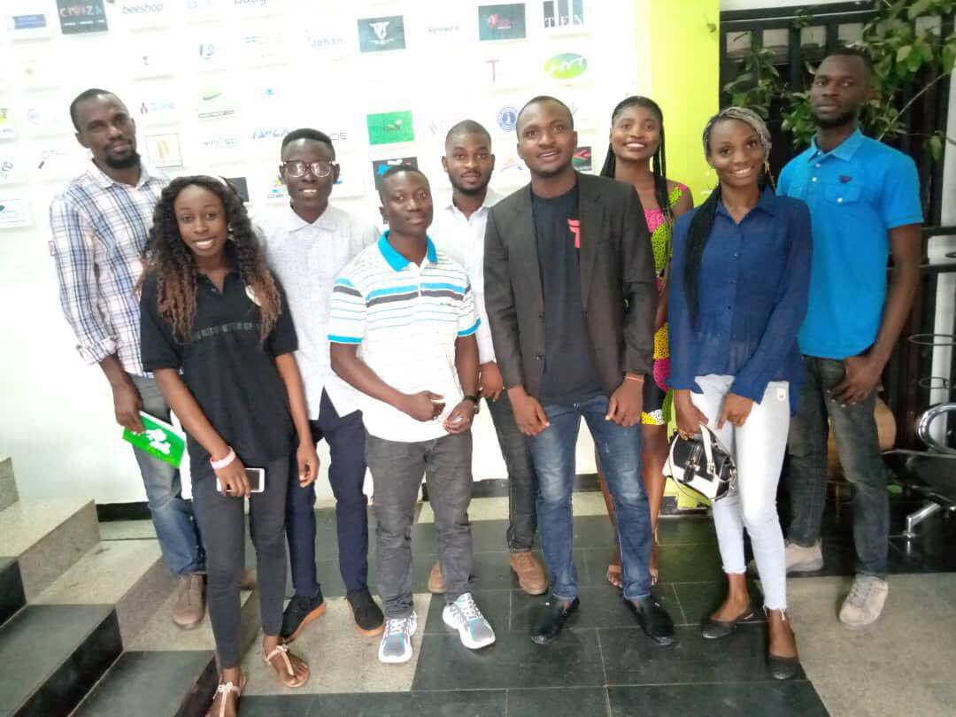 DiviProject's tweet image. The very first $DIVI #Nigeria meetup was a success! A big thank you to @Law_Eli1 for presenting and @Cryptokingxy for his support. It’s exciting to watch #DiviProject growing all over the world. :raised_hands: