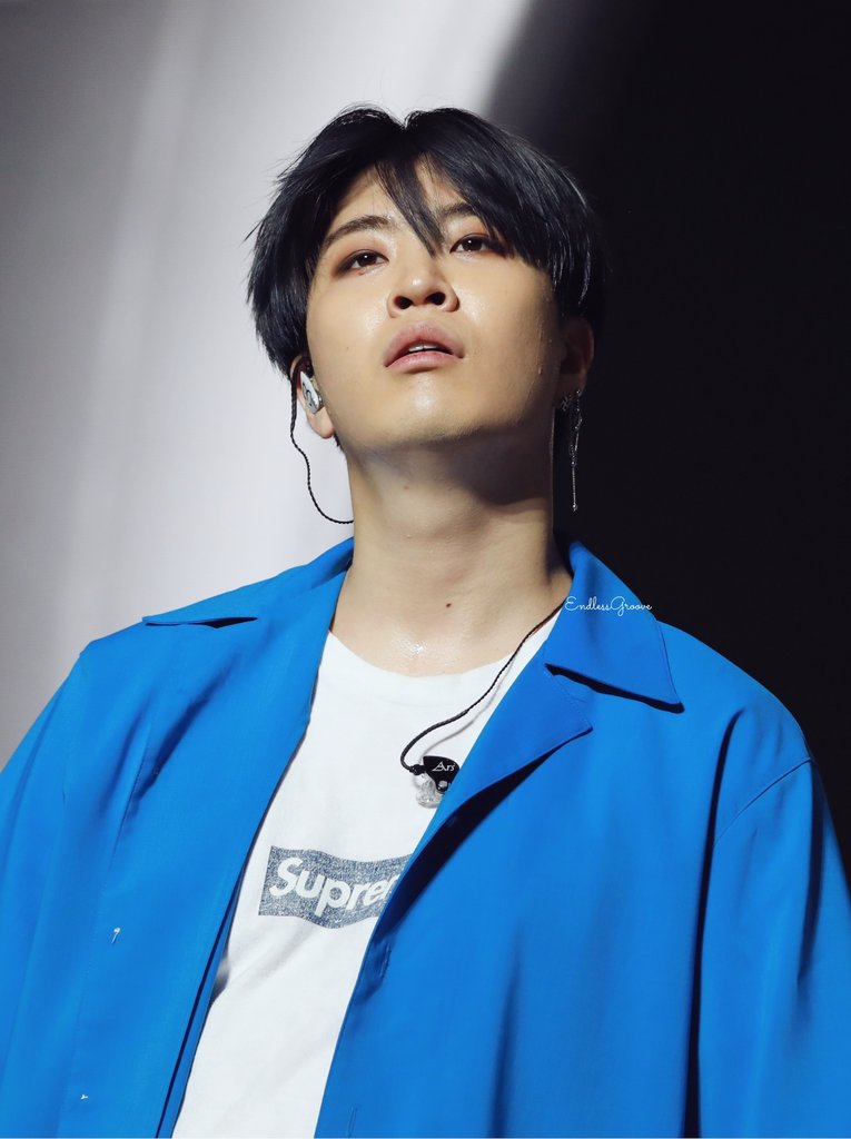 190825 #GOT7_KEEPSPINNING 

#GOT7WORLDTOUR in Melbourne

Your voice is an Endless Groove to me
💙💛🎼🎤💛💙

#MySunAndMoonShine
#Youngjae #GOT7
#내햇살달빛 #영재 #갓세븐
#GOT7inMelbourne
#GOT7_SPINNINGTOP