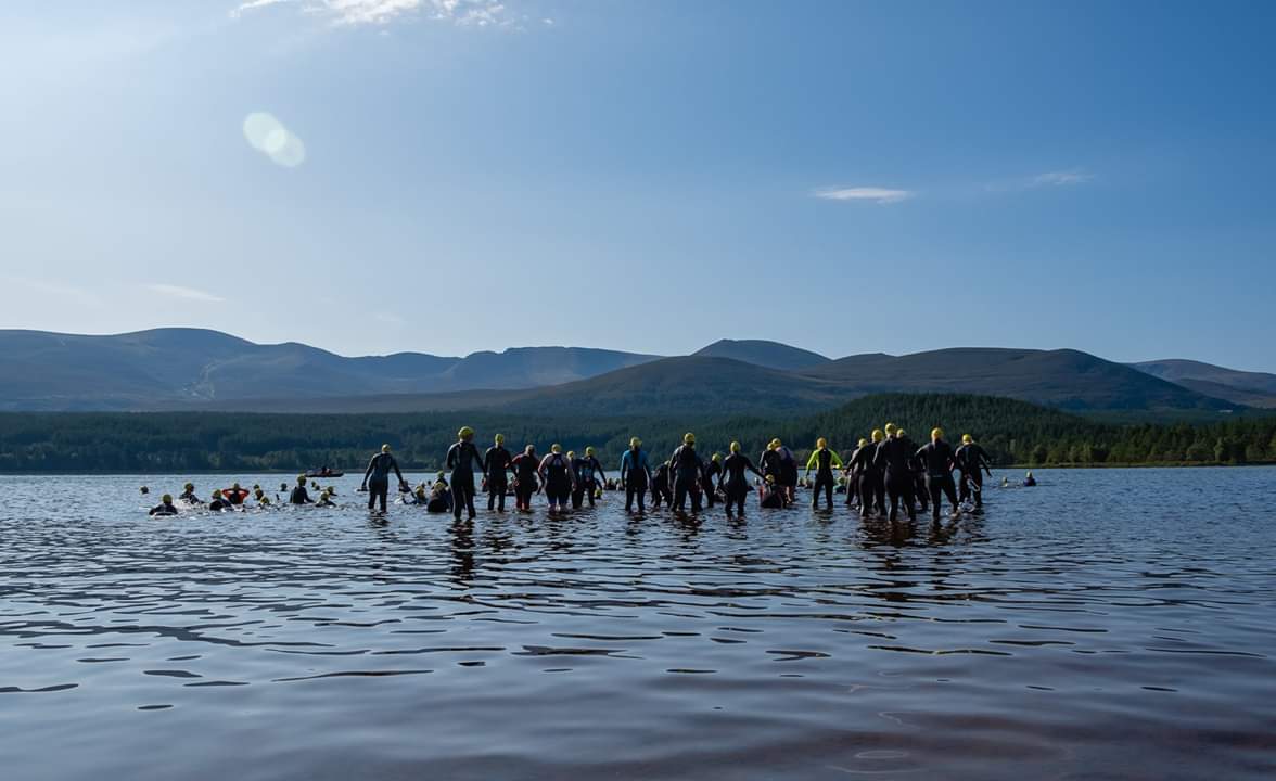 TLCarroll_'s tweet photo. On way home from a brilliant weekend in Aviemore. #AviemoreTri ✅
Survived my first open water race experience (I was so nervous) and I'm already looking forward to the next challenge!! #MyFirstTri #AHPsActive #ScottishTri @durtyevents @scottishtri https://t.co/SHwVHtESxK