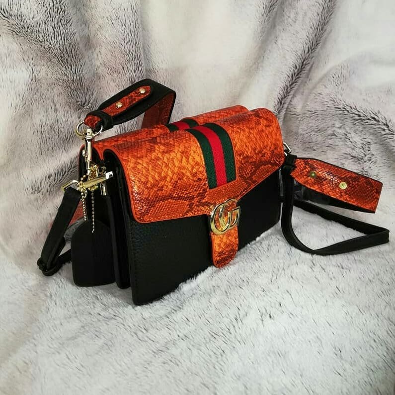 kivara_jewelry's tweet photo. R490 each
Whatsapp 0659052999 for orders
#GirlBuyZA #GirlTalkZA #GirlsTalkZA #bagitup #bagitupsa https://t.co/axTRIgCRnQ