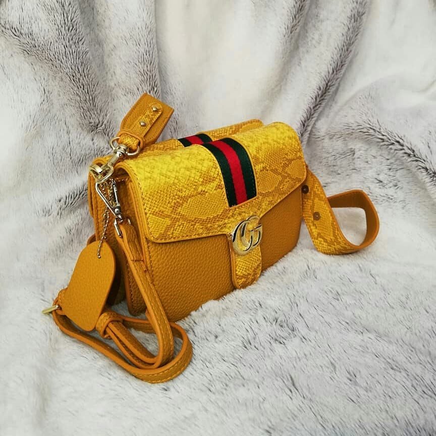 kivara_jewelry's tweet photo. R490 each
Whatsapp 0659052999 for orders
#GirlBuyZA #GirlTalkZA #GirlsTalkZA #bagitup #bagitupsa https://t.co/axTRIgCRnQ
