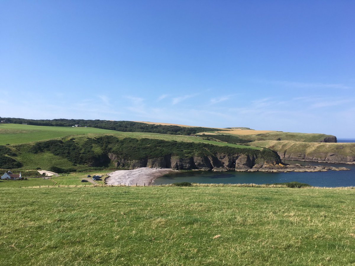 sarahmarley86's tweet photo. Day 11: Visited a dozen cousins in a single day, ranging in age from toddlers to retirees. A lot of gossip to be had! Some cracking views too 😊 and laptop not opened once! #RealHoliday 9, #AcademicHoliday 3 https://t.co/xapitYxSk6