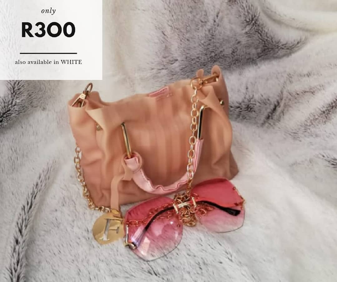 kivara_jewelry's tweet photo. #GirlTalkZA #GirlBuyZA #GirlsTalkZA #bagitup #bagitupsa https://t.co/72pP1BHg7d