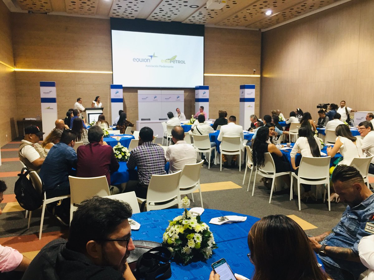 gonsalpao's tweet photo. Felicitaciones a todo el talento periodístico de Casanare. Premio de Periodismo 2019 @Equion_Energia un reconocimiento a las historias que transforman desde el periodismo, como lo hacemos desde #equion a través de la gestión empresarial. https://t.co/CTgotzVWIa