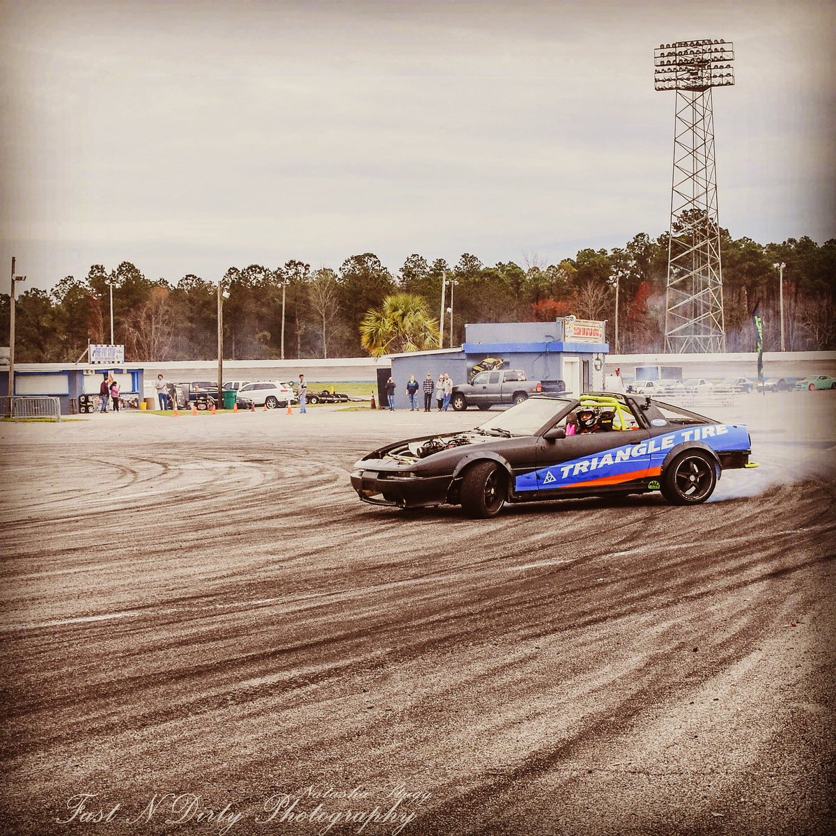 TriangleTireUSA's tweet photo. Here is some #MondayMotivation! Some more photos from Josh Holmes' last drifting event! #drifting #drift #triangletire https://t.co/Fv1fVo19om