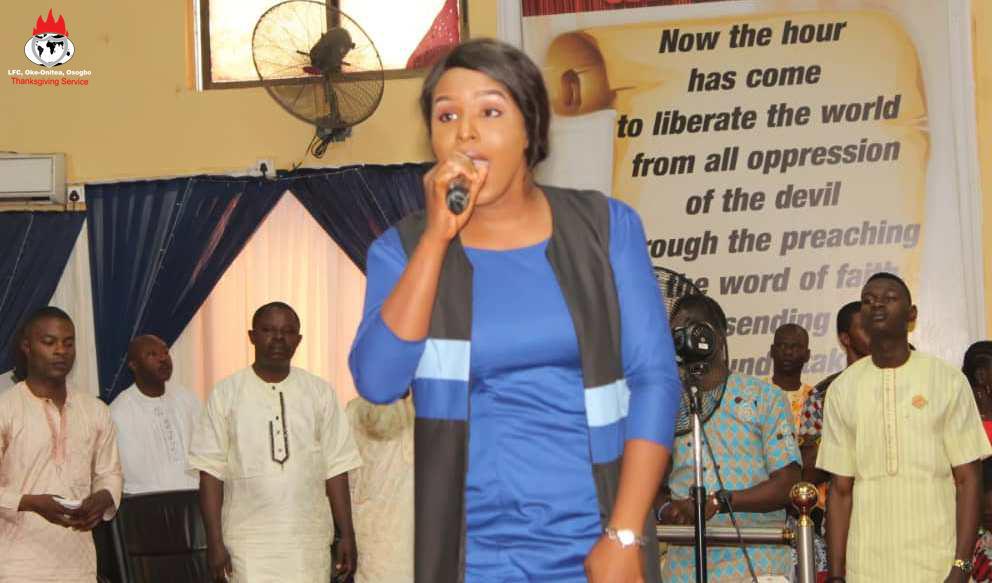 WinnersOsogbo's tweet photo. 🎵🎵  HE is God
There is no one like HIM
HE's the one
I forever worship...🎵🎵

#TurnAroundService
#ThanksgivingSunday
#FinancialFortuneIsMyHeritage
#IHaveDominion
#LFCOsogbo
#Osogbo https://t.co/pD3YneIZh5