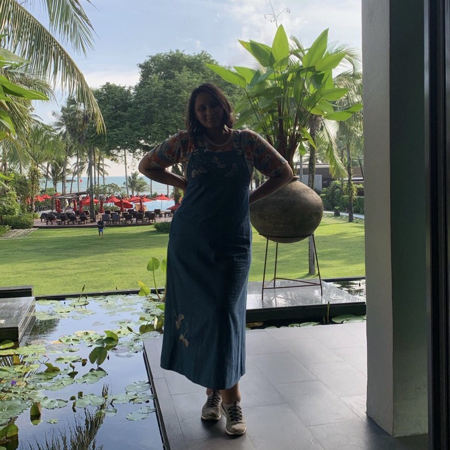 Geneseo_ADE's tweet photo. Nayonika Chatterjee 
Pronouns: she/her
Year: Junior
Joined: Spring ‘19
Why ADE/favorite memory? Recruitment can be frustrating. I was meeting all kinds of people, I felt a connection with some and some just felt like the conversation was forced. ADE was the place I connected. https://t.co/D7MNnghqWd