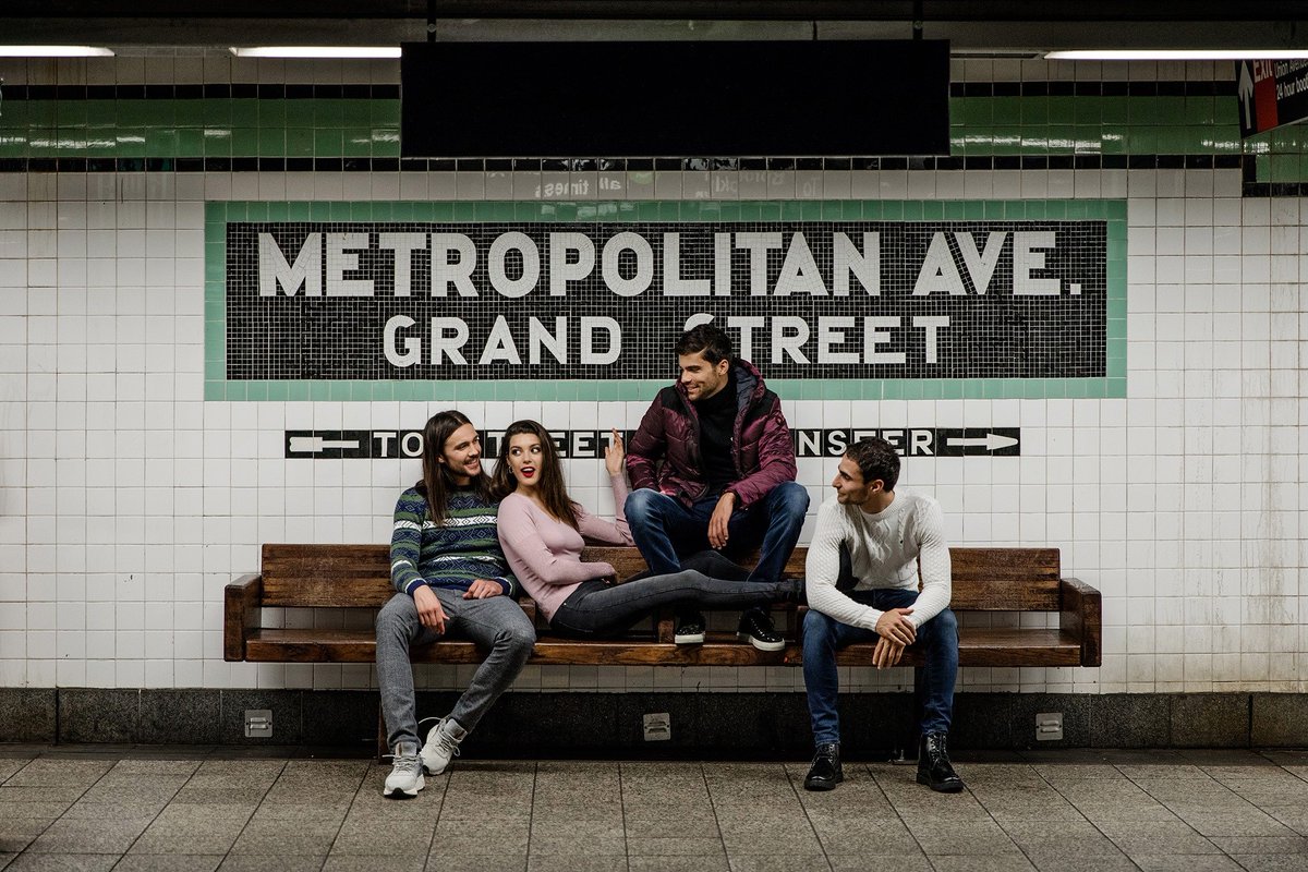 FiftyFour_54's tweet photo. DON'T STOP DREAMING. MAKE IT. IT'S TIME!
FIFTY FOUR FW 19/20 CAMPAIGN - NEW YORK https://t.co/WBj4H5cyJF