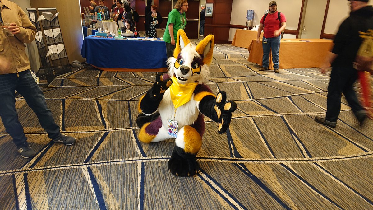 B00MPUMA's tweet photo. Take my hand, where I am. w/ @ClypseFusky 
@FurryFiesta #TFF2019 #TFF19 #MFYMonday https://t.co/3eYMbSeEek