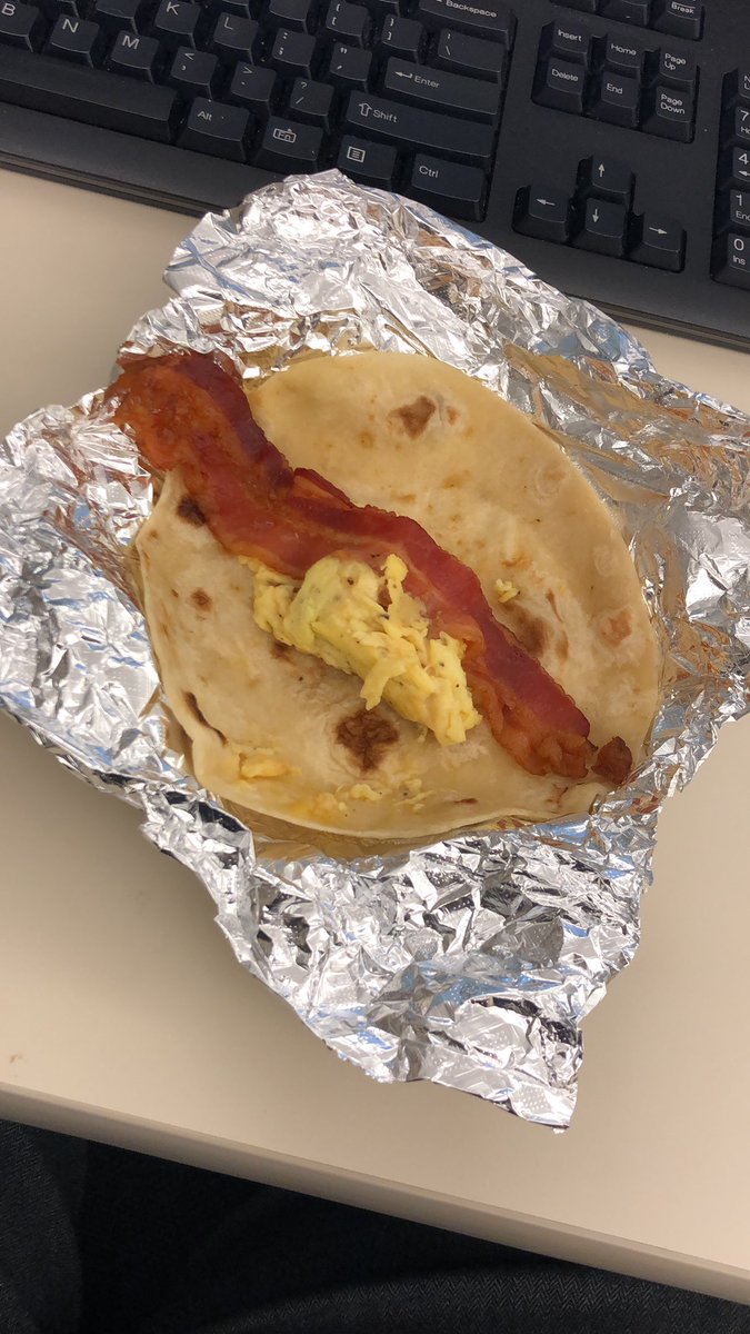 j_zep04's tweet photo. Hey @BillMillerBarBQ where’s the rest of my taco?? It’s on life support    #151Military https://t.co/zyXumaXQrb