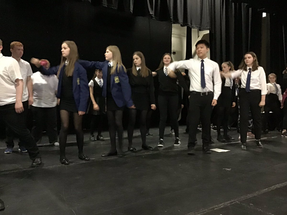 MissFarrell_Mus's tweet photo. Great to be back and working on a new musical with team Exp Arts this week! #ooooohhhhahhhhh https://t.co/HFfKl8q5Zk