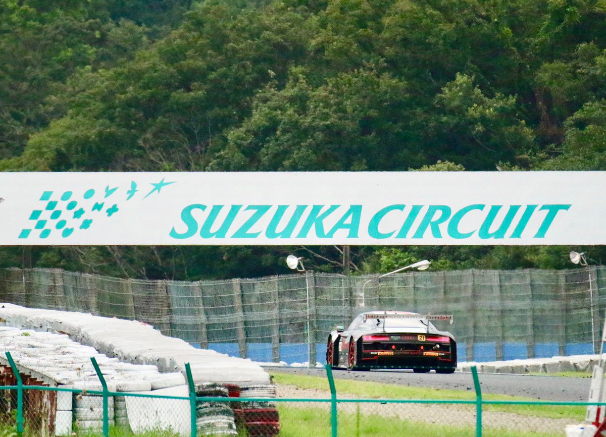 Ryu1ro_tomita's tweet photo. 2019 SUZUKA 10HOURS

#auditeamhitotsuyama
#audijapan
#AudiSport 
#jouz https://t.co/tXxX2BUSXp
