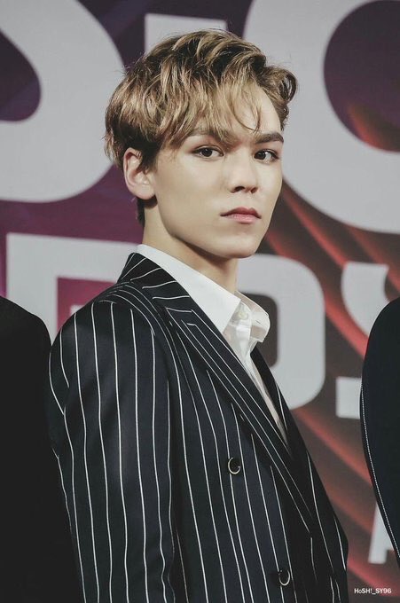 кариша tweet media