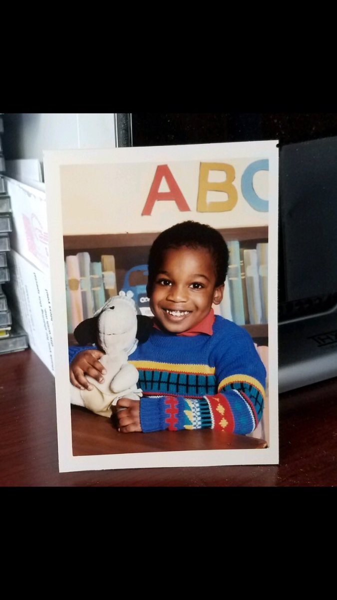 JoshRSims's tweet photo. Oh so we doing #backtoschool pics today @FOX46News!? Can't forget about this gem ...
#FirstDayOnFOX
#sweatergame๐ฅ https://t.co/i0smIFM0oU