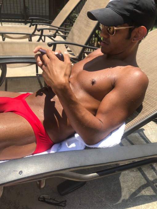 Are #mcm still a thing?? Lol. Screw your crush. (Pun intended) Be your own man crush. #satansboytoy4u<a href="/tag/mcm"class="tags">#mcm</a><a href="/tag/mancrushmonday"class="tags"><span>#mancrushmonday</span></a><a href="/tag/mancrusheveryday"class="tags"><span>#mancrusheveryday</span></a><a href="/tag/sebastianperez"class="tags"><span>#sebastianperez</span></a>