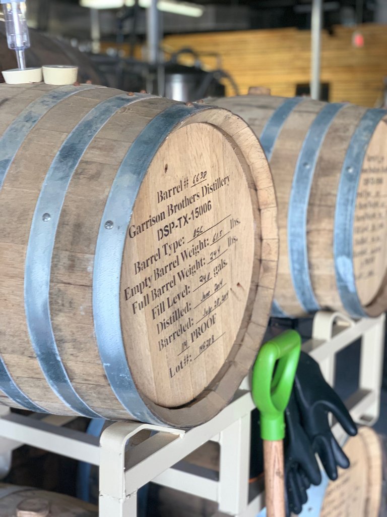 RoadmapBrewing's tweet photo. We put some exciting stuff (A 13% Imp. Stout and Craven Cottage) in these bad boys last week... They'll be resting away for a while and will make an appearance this winter.

.
#RoadmapBrewing
#DrinkLocal #IndependentBeer #Cheers #SATX  #CraftBeer #DrinkLocal #InstaBeer https://t.co/M0upebeXyd