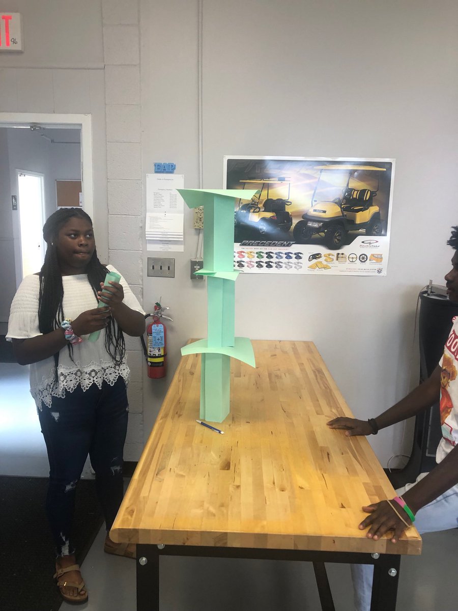 SBCoach_Stewart's tweet image. Paper tower build. #engineeing