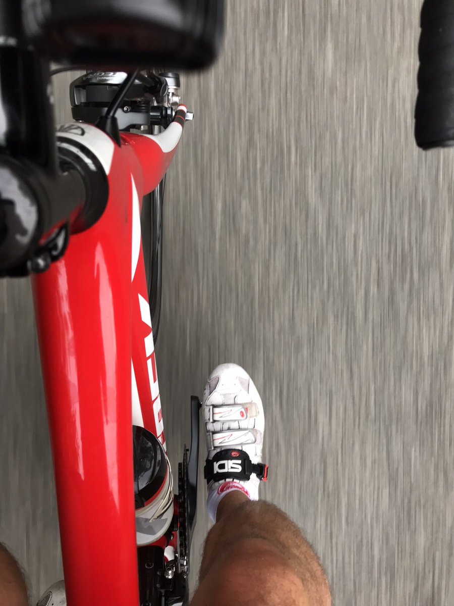 huwjames13's tweet photo. 9000 miles and it hasn’t missed a beat! #trekbikes #baycycles https://t.co/ztX1AzVPqV