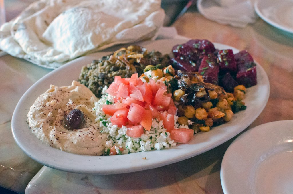 Vegetarian At Bedouin Tent brooklynvegetarian.wordpress.com/2019/08/26/veg…