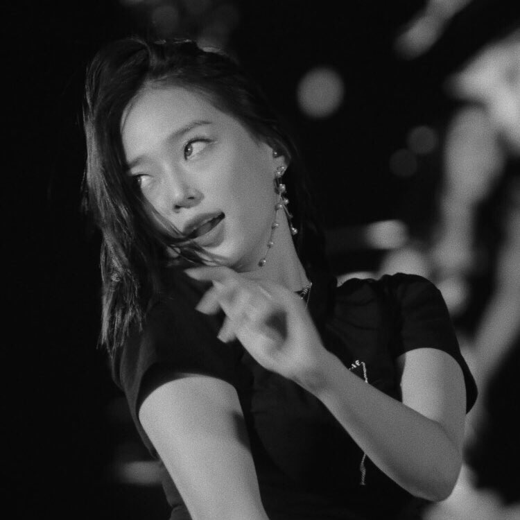 ‏ّ (@jyesource) on Twitter photo 