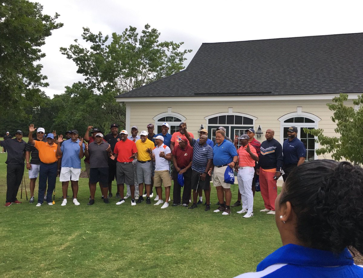 Charlie74Tiger's tweet photo. As part of this weekend's @menforhope Celebrity Weekend Extravaganza, I played in the Moses Malone Golf Classic. I had the pleasure of playing with @bryantstith, @UVA and NBA great! A number of sports legends were in attendance. Thank you @tbrothers25! @BofA_News #MenforHope https://t.co/zQGv0b7MtL