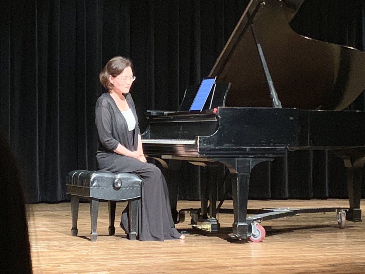 dcwpa's tweet photo. Dr. Sojung Lee Hong performed in the Thulin Auditorium yesterday afternoon. She played a variety of pieces that included Bach and Mozart Dr. Hong closed the evening with “Jesus Loves Me” and “How Great Thou Art”. The music truly blessed all who were in attendance. #JudsonAwesome https://t.co/KWpESOIAop