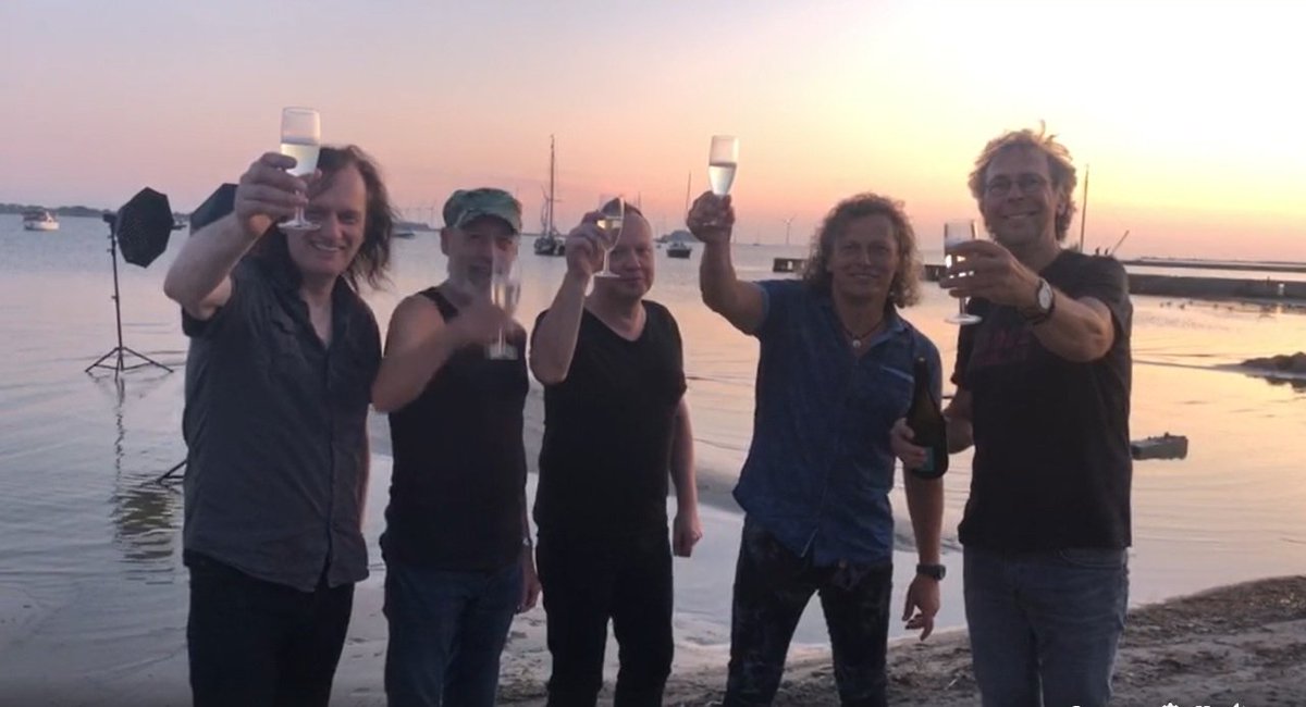 Syb van der Ploeg tweet media