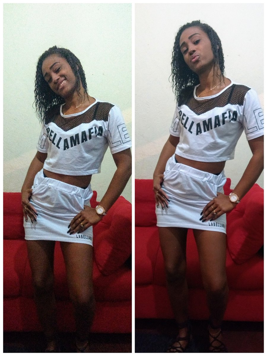 TAINARINHADS's tweet photo. 'Não Deixe que as pessoas te façam desistir daquilo que você mais quer na Vida . CONQUISTE.
E acima de Tudo Seja #FELIIZ ❤👸🏽 https://t.co/uOxdHpxfx6