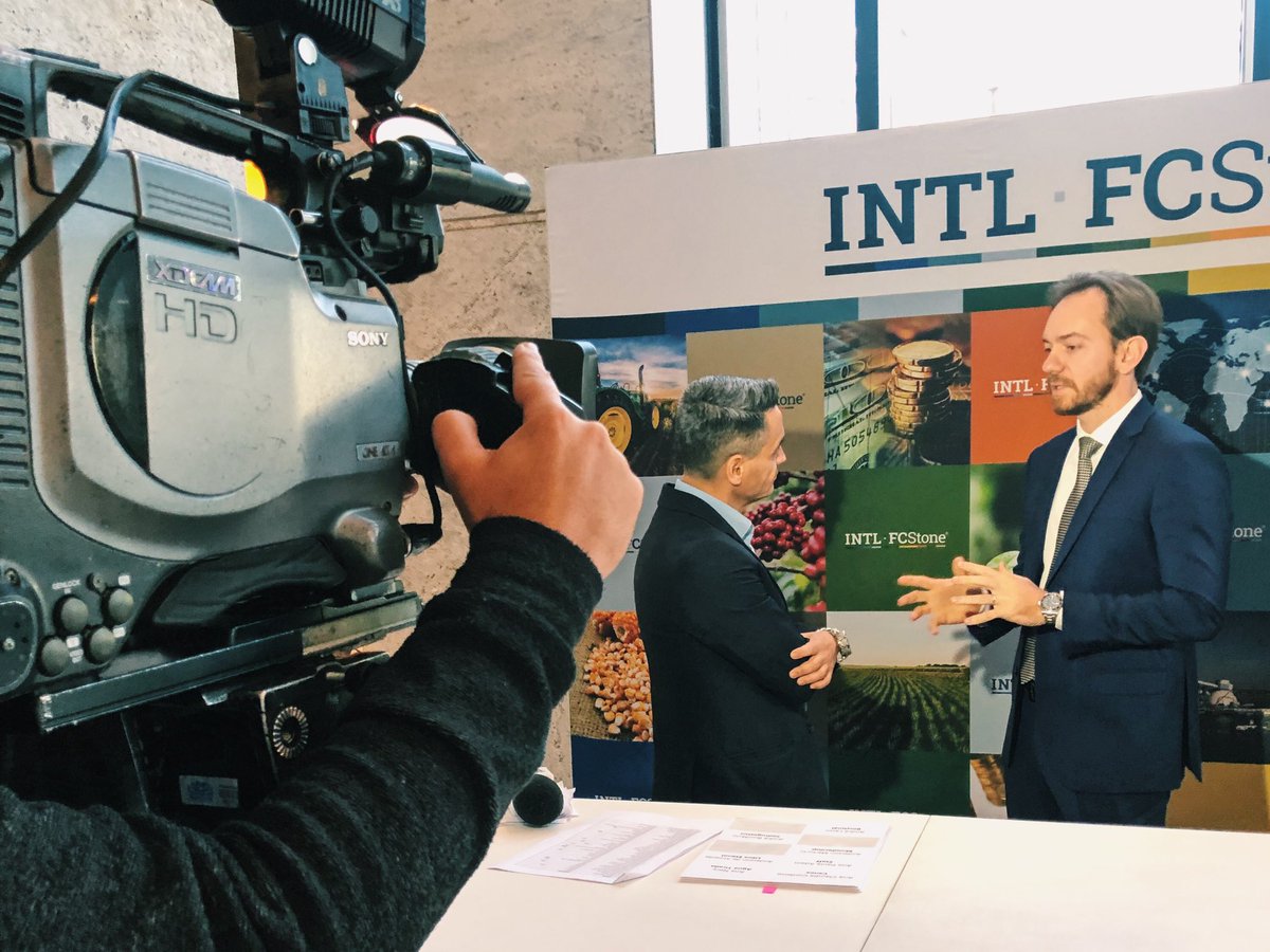 “O mais importante em relação às questões #sustentáveis é termos um debate justo. Falta ressaltar o que temos feito de bom - a eficiência que se ganhou em relação a produção e os nossos projetos de biocombustíveis que reduziu nossa emissão de CO2”. Glauco Monte, @FCStoneBrasil.