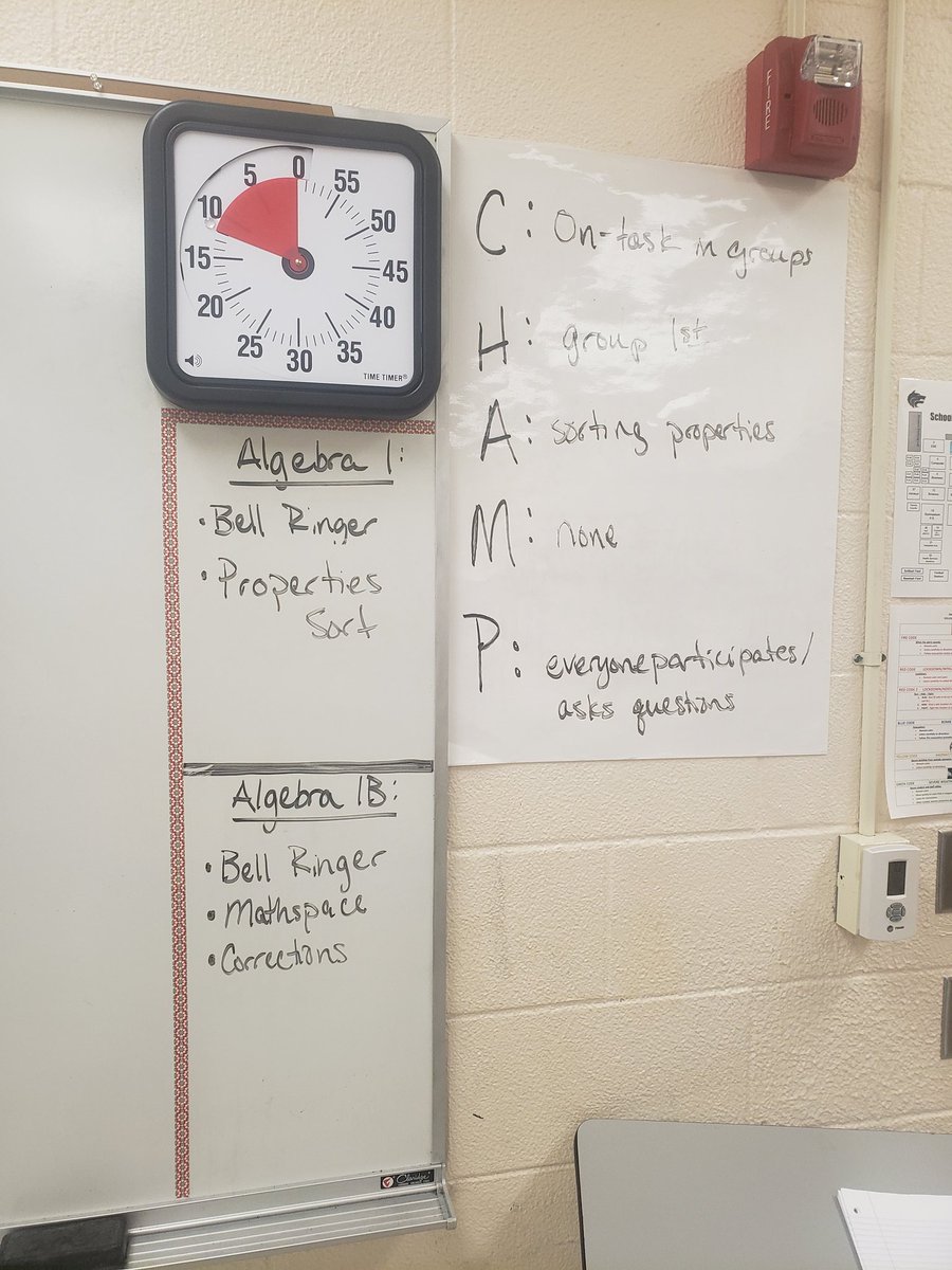 SchwentToClass's tweet photo. Group work = structure, structure, structure! I love my new @TimeTimer! #champitout #onourwaytoanA #propertiessort https://t.co/iAkr6mYIdY