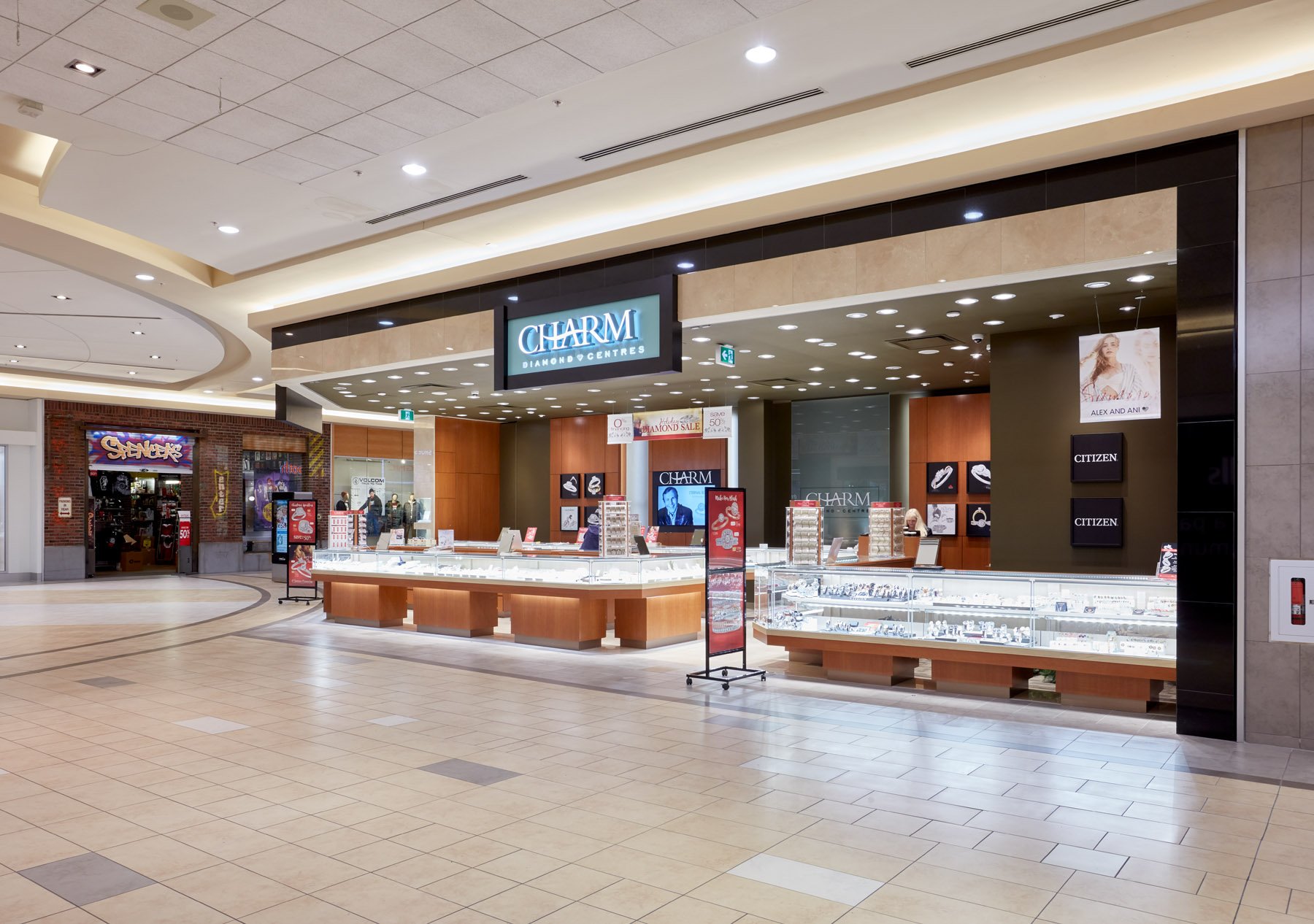 Charm diamond centres outlet