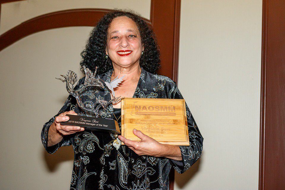 NAOSMM's tweet photo. Congratulations Ginny Sari, NAOSMM's 2019 Manager of the Year! @Princeton @PrincetonChem #naosmm2019 https://t.co/k66qrZ4K3e