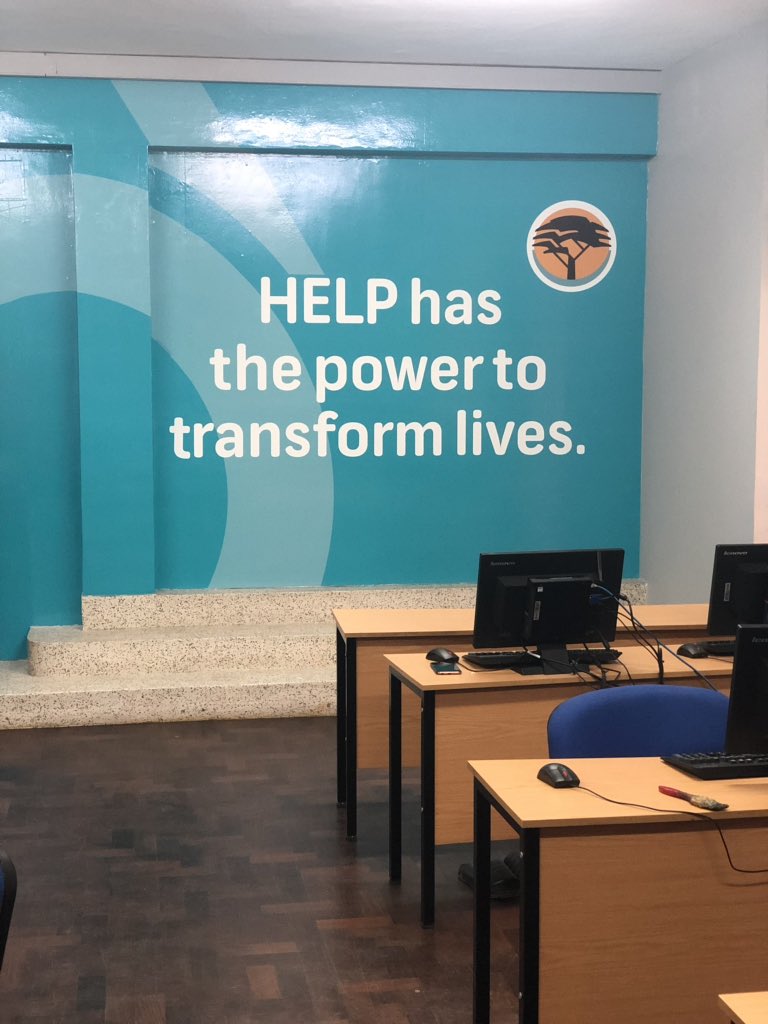 GhRedcom's tweet photo. We had the opportunity to refresh the interior walls of @firstnatbankgh L&D Centre in Cantonments. We used FNB's Brand Values and linked them with Adinkra symbols that resonated with the brand values. #Redcom
#BrandInternalisation #InteriorDesigns #RetailWorks https://t.co/jIm0UpwDxU